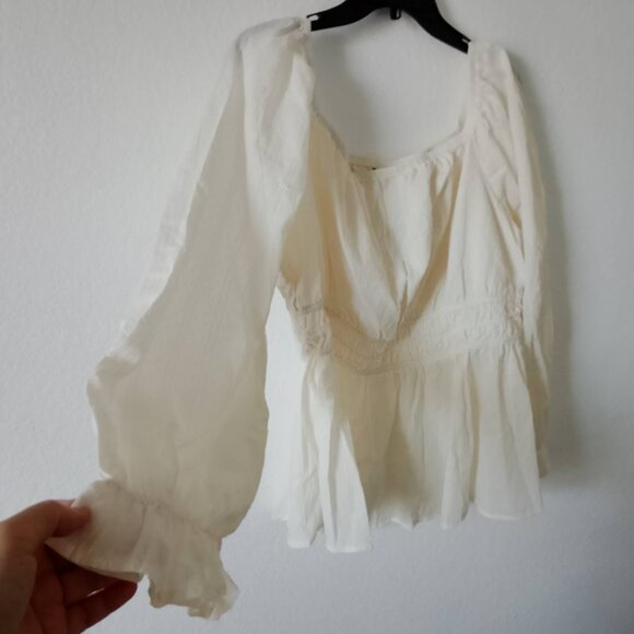 NWT Torrid Clip Dot Cotton Viole Blouson Sl. Sq. Neck Smocked Top Size 1X 14-16 - Picture 3 of 9